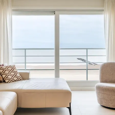 Luxurious Flat With Unbelievable Sea Views In Apartamento *