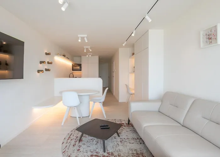 Apartment Luxurious Flat With Unbelievable Sea Views In