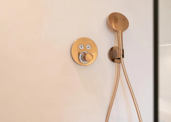 Luxurious Flat With Unbelievable Sea Views In *