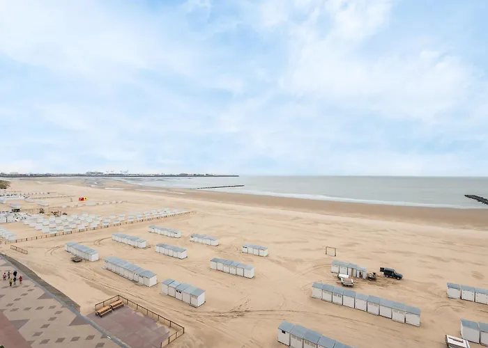 Luxurious Flat With Unbelievable Sea Views In *